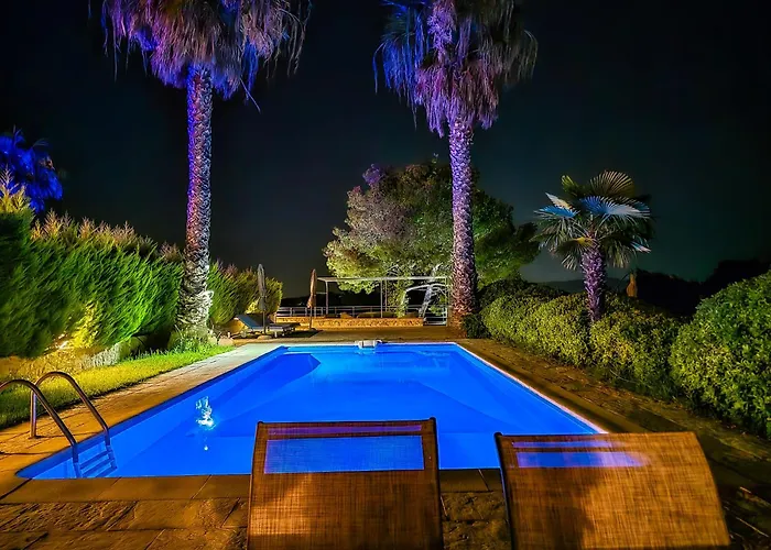 Palma Posidi With Private Pool